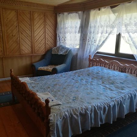 Gutsulska Oselya Villa Krivopol'ye Exteriör bild