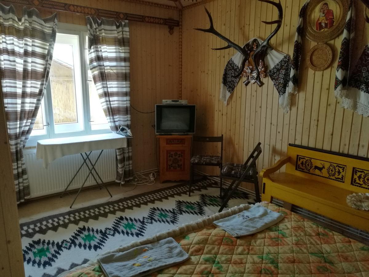 Gutsulska Oselya Villa Krivopol'ye Exteriör bild